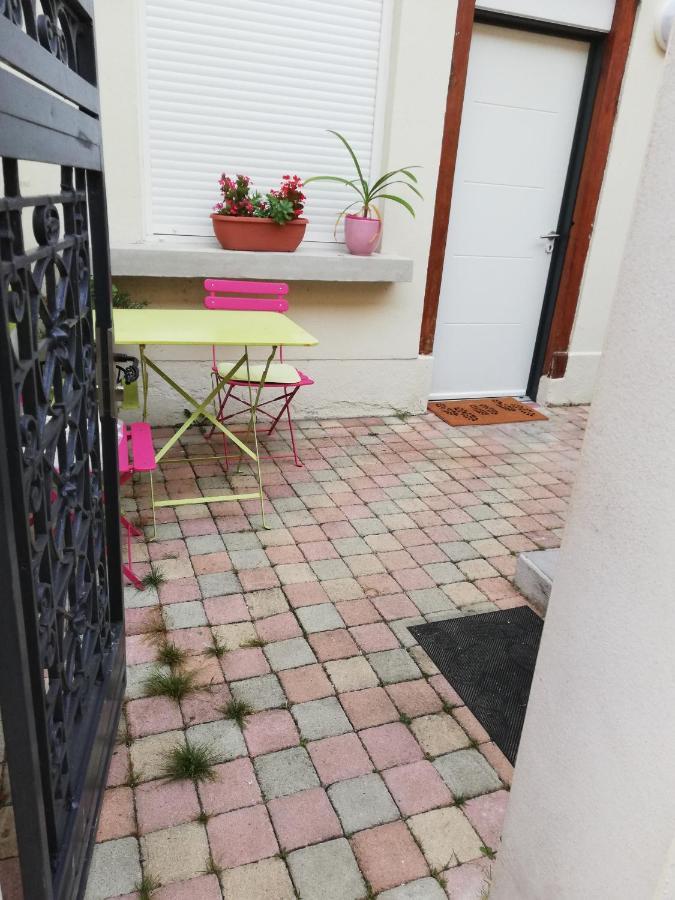 Ferienwohnung Zahra dor Plombieres-les-Dijon Exterior foto