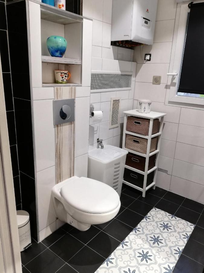 Ferienwohnung Zahra dor Plombieres-les-Dijon Exterior foto